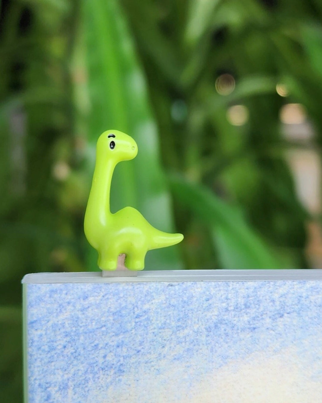Dinosaur Alloy 3D Bookmark Original, Cute, High-end Cultural Creation, Birthday gift(Green)