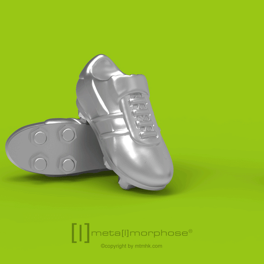 Soccer shoe-shaped alloy car keychain pendant, sporty and creative, a gift for boys.